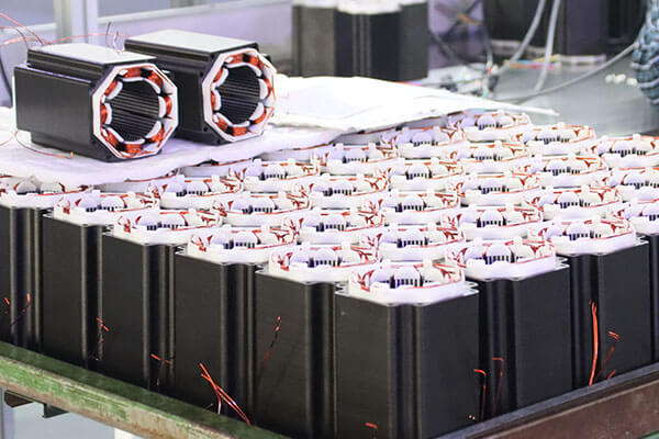 একটি চীন প্রস্তুতকারকের কাছ থেকে কাস্টম স্টেপার মোটরগুলির জন্য সাধারণ MOQ কী?