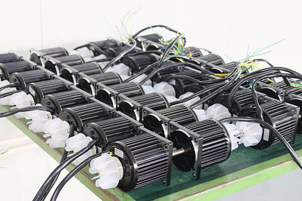 Is 'n borsellose elektriese motor beter?