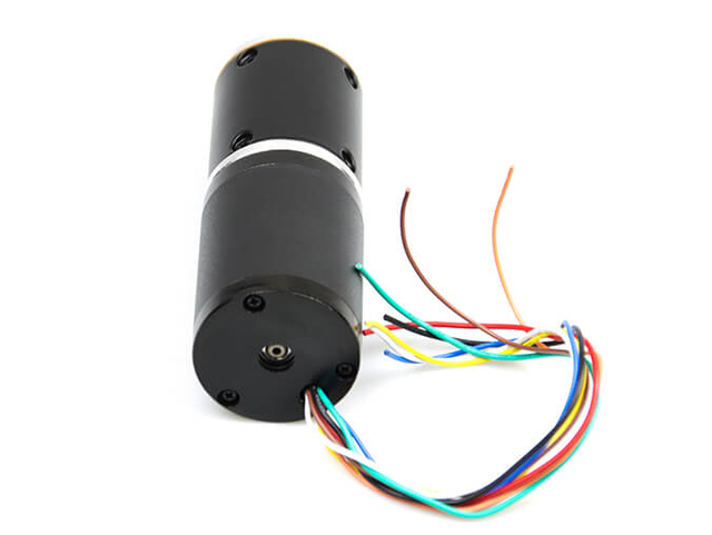 корачни мотор мењача