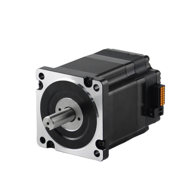 Standardn&iacute; integrovan&yacute; krokov&yacute; servomotor