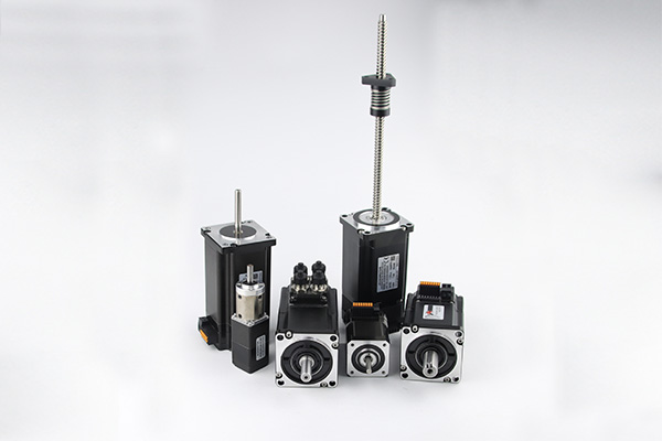 ge&iuml;ntegreerde line&ecirc;re stapmotor-2.jpg